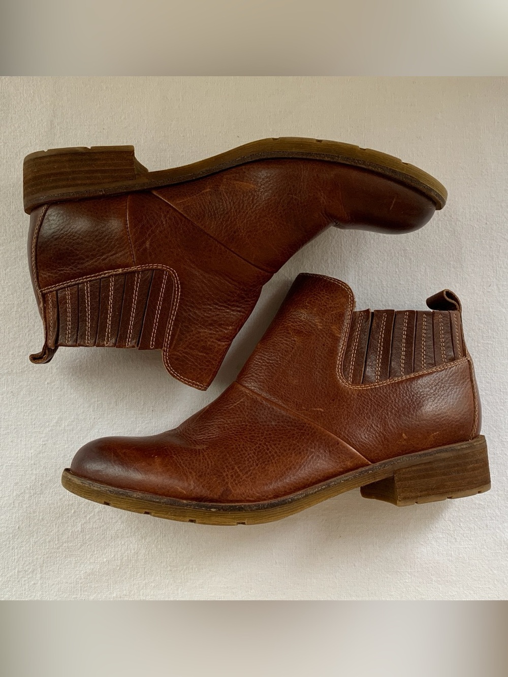 Sofft Genuine Leather Women’s Paige Bellis Chelsea Shoes Ankle Boots size 11